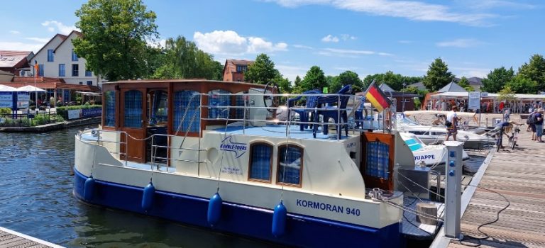 Urlaub mit einer Kormoran 940 von KUHNLE-TOURS der Familie Thieme